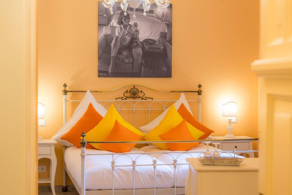 Grande Albergo Giancarlo Weimar  Room photo