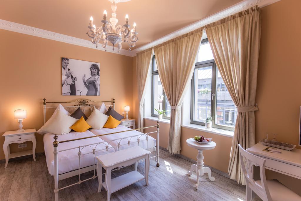 Grande Albergo Giancarlo Weimar  Room photo